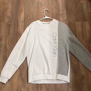 White Calvin Klein Sweatshirt